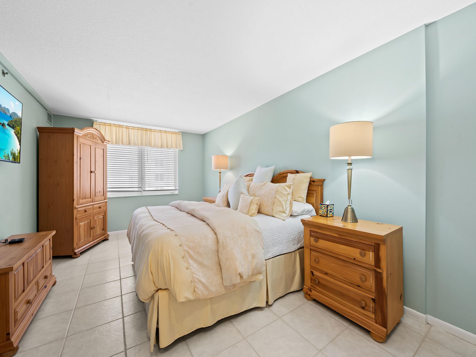 3221 S Ocean Boulevard, Unit 302, Highland Beach, FL 33487 Photo