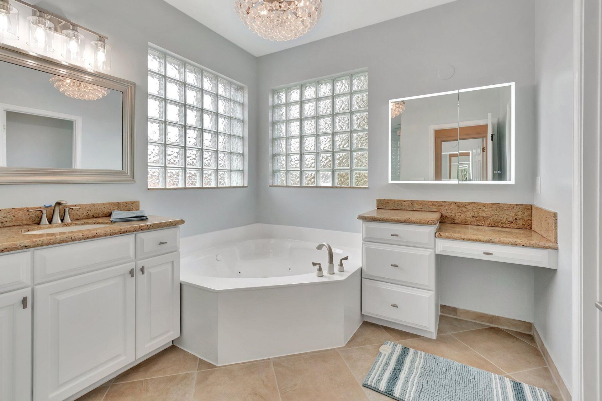 40 Country Lake Circle, Boynton Beach, FL 33436 Photo