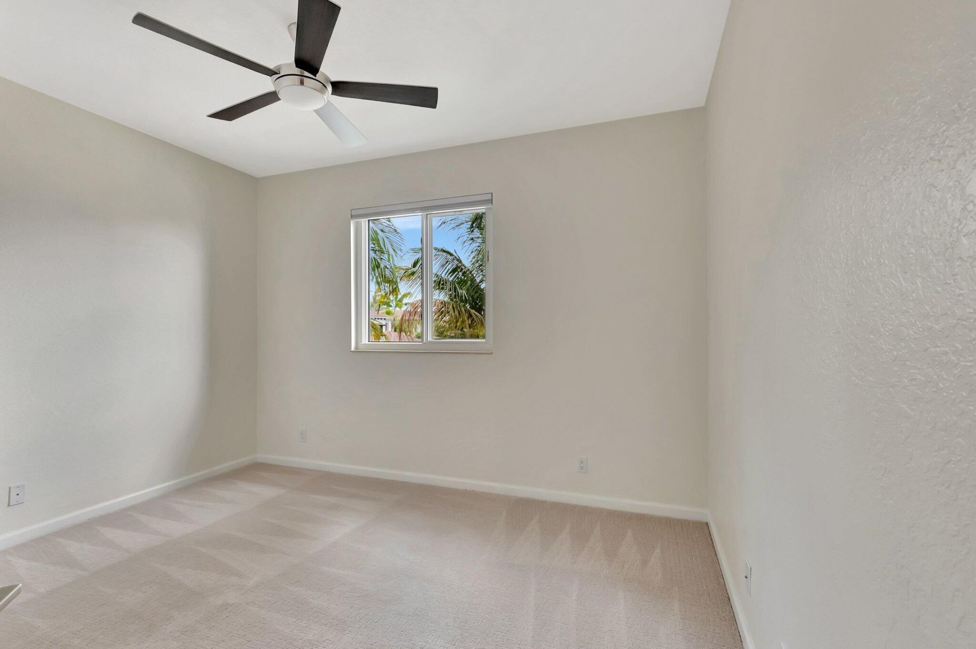 40 Country Lake Circle, Boynton Beach, FL 33436 Photo