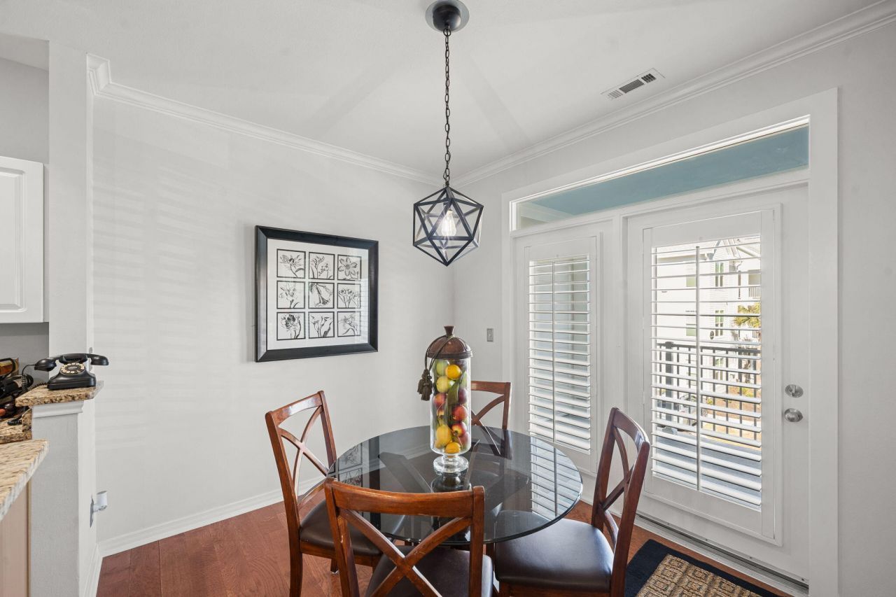 130 River Landing Drive Photo 10