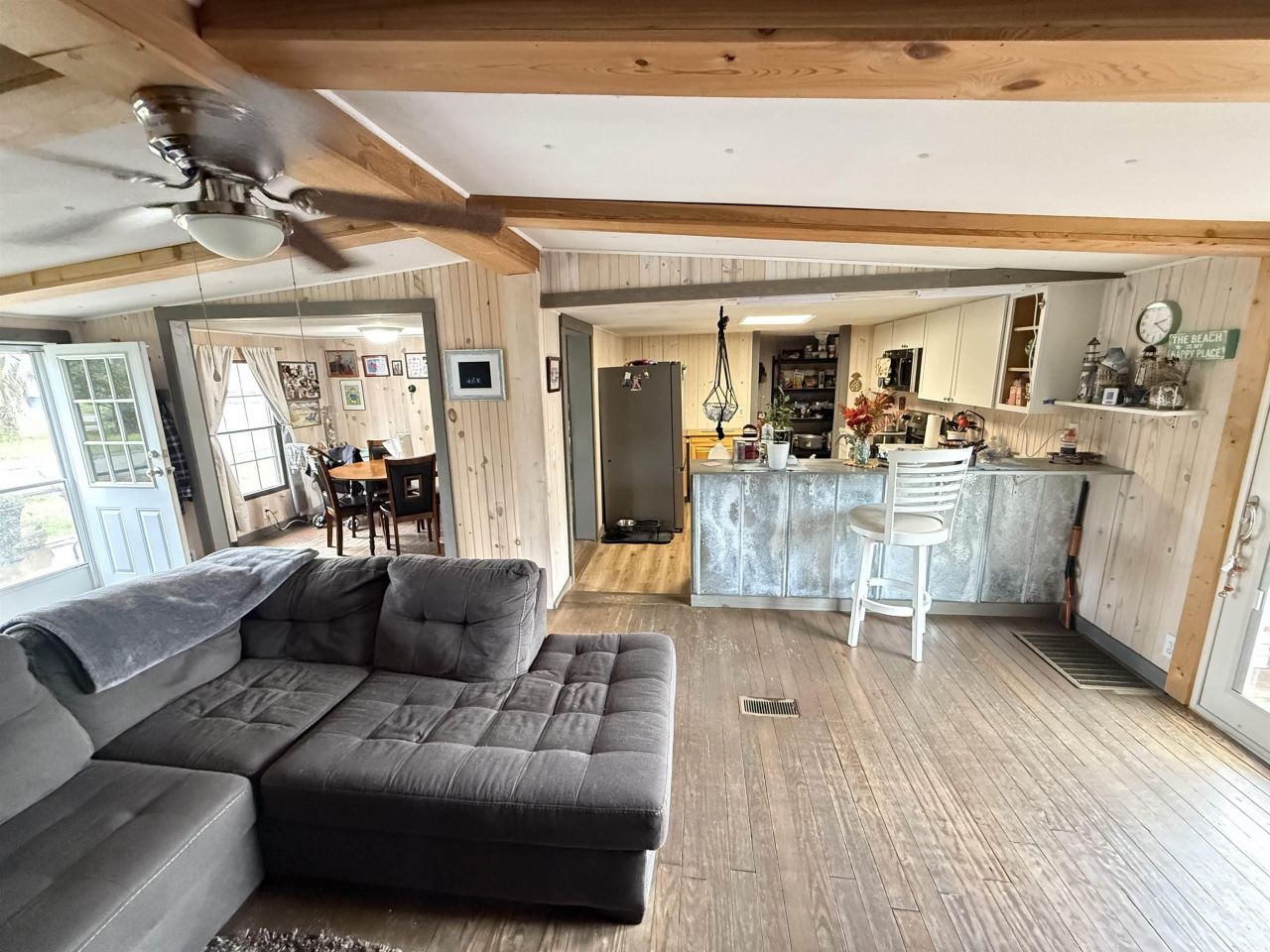 913 Seaside Dr. Photo 9