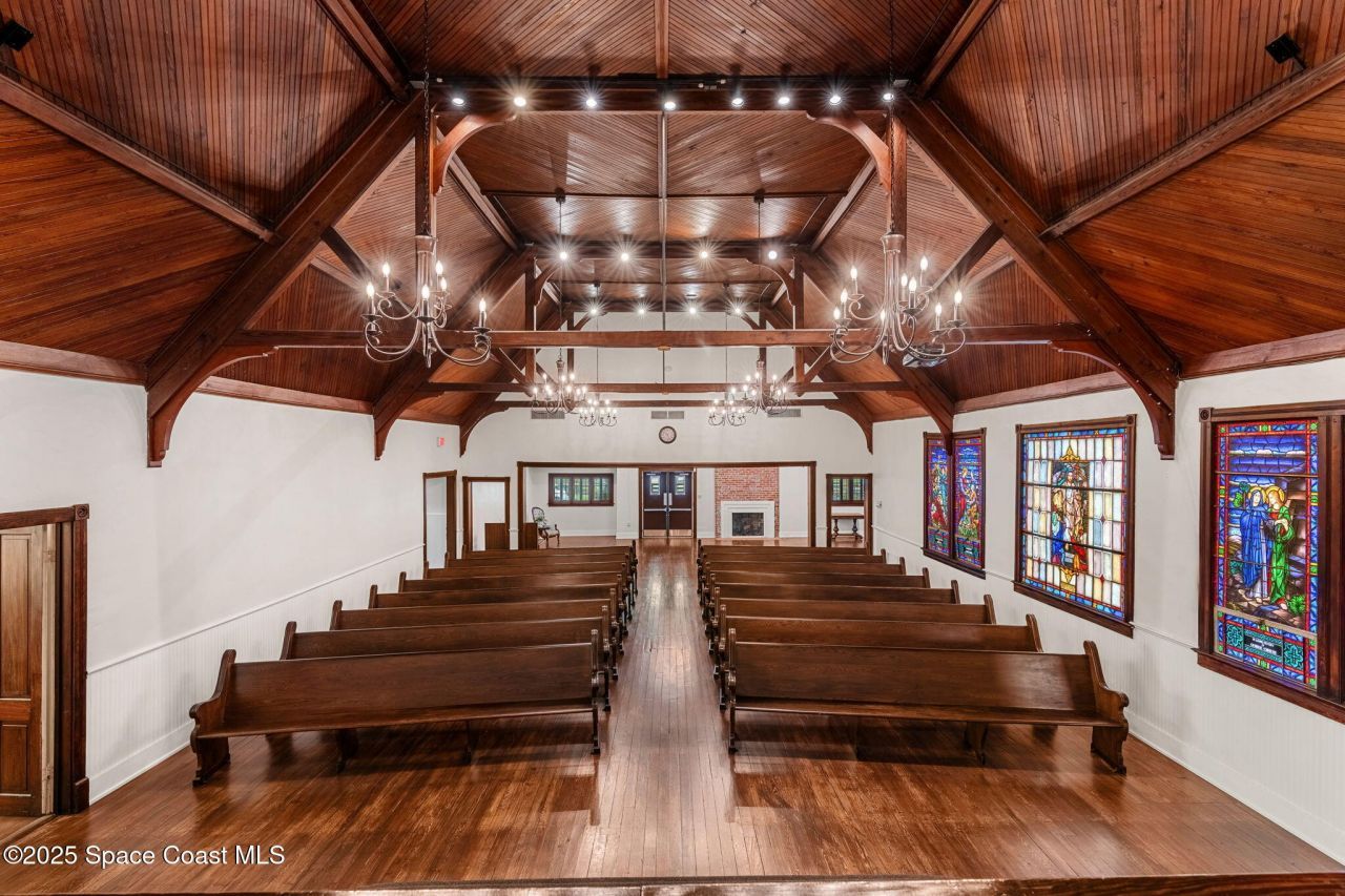 1824 S Harbor City Boulevard, Melbourne, FL 32901 Photo