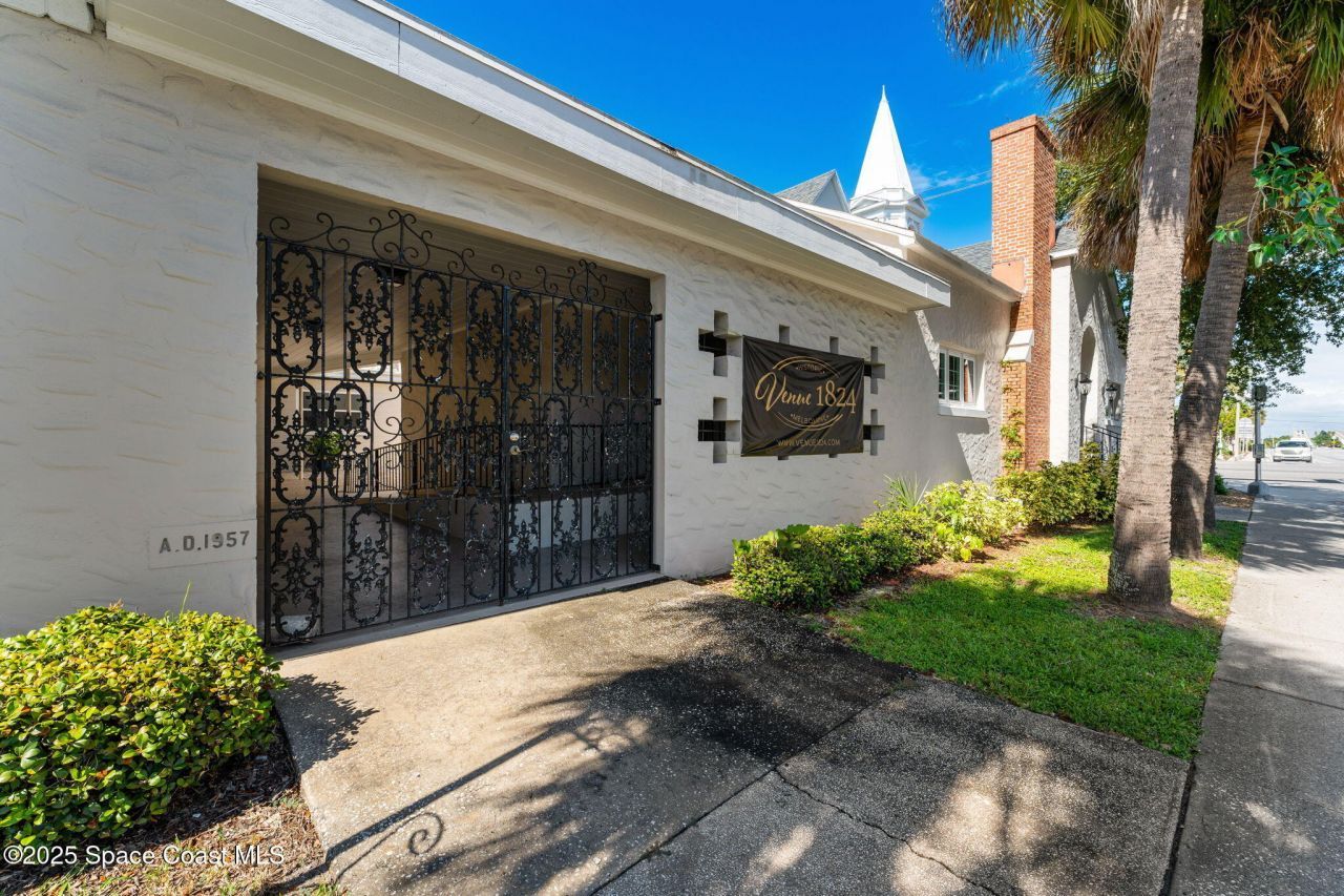 1824 S Harbor City Boulevard, Melbourne, FL 32901 Photo