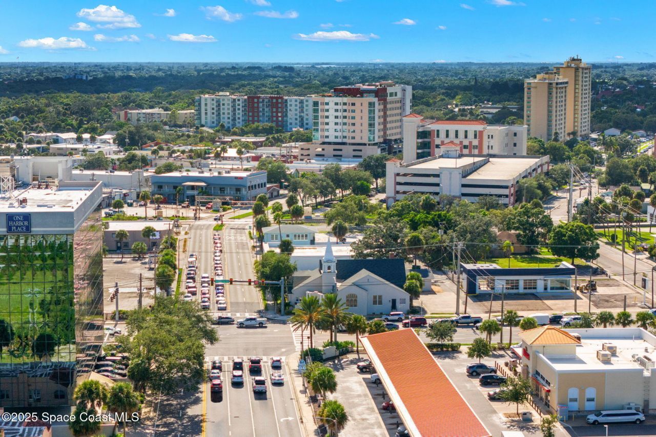 1824 S Harbor City Boulevard, Melbourne, FL 32901 Photo