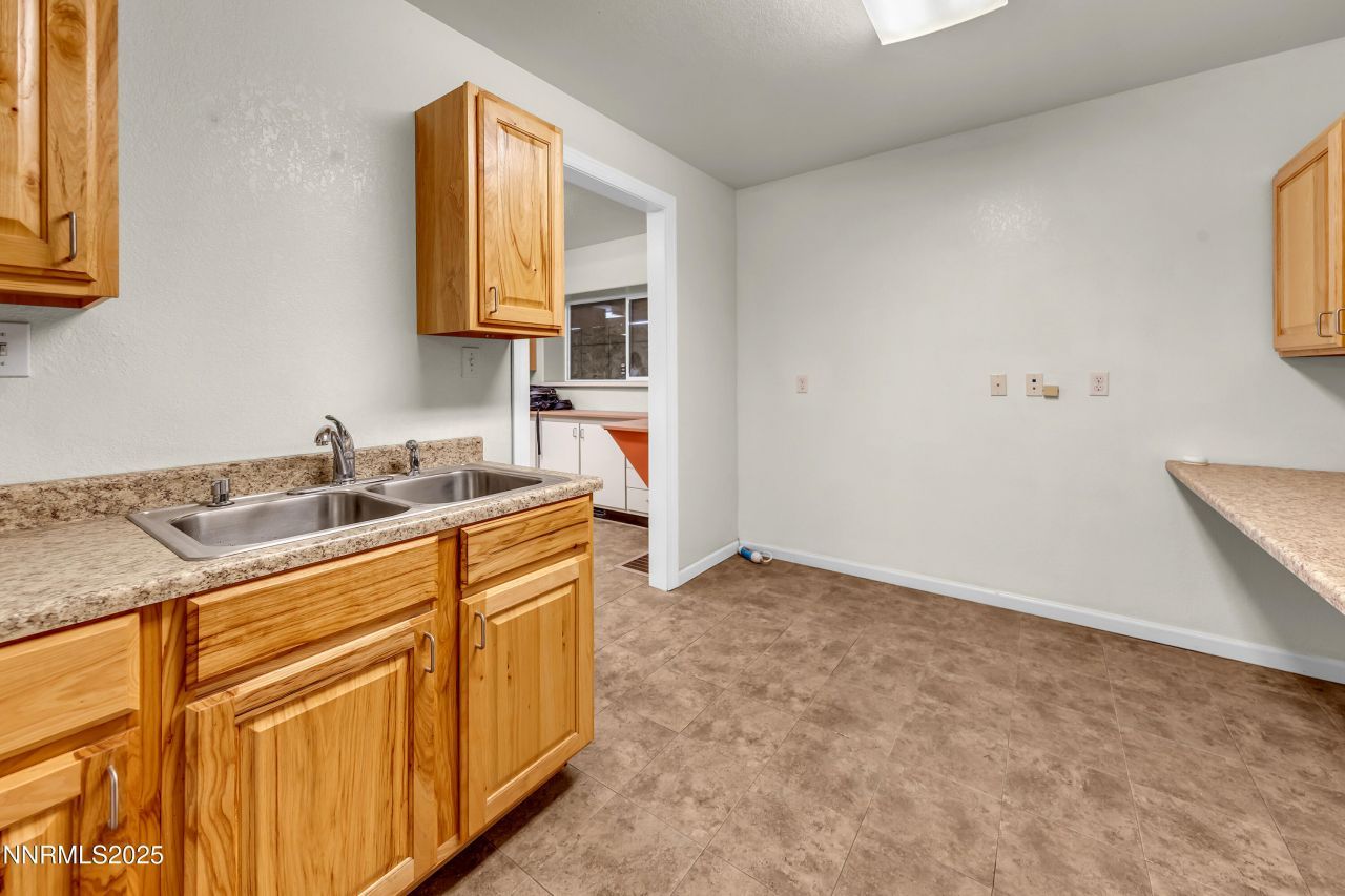 836 W 5th Street, Reno, NV 89503 Photo