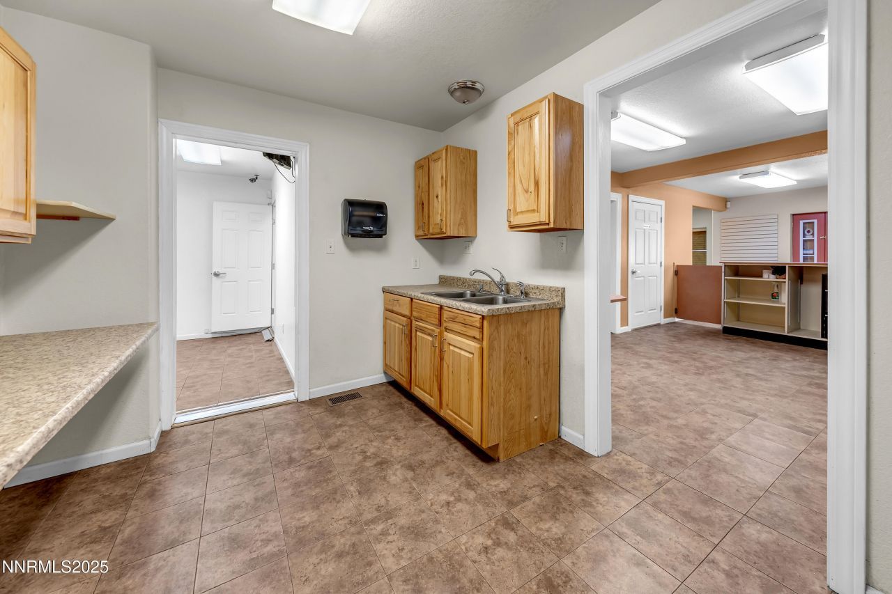 836 W 5th Street, Reno, NV 89503 Photo