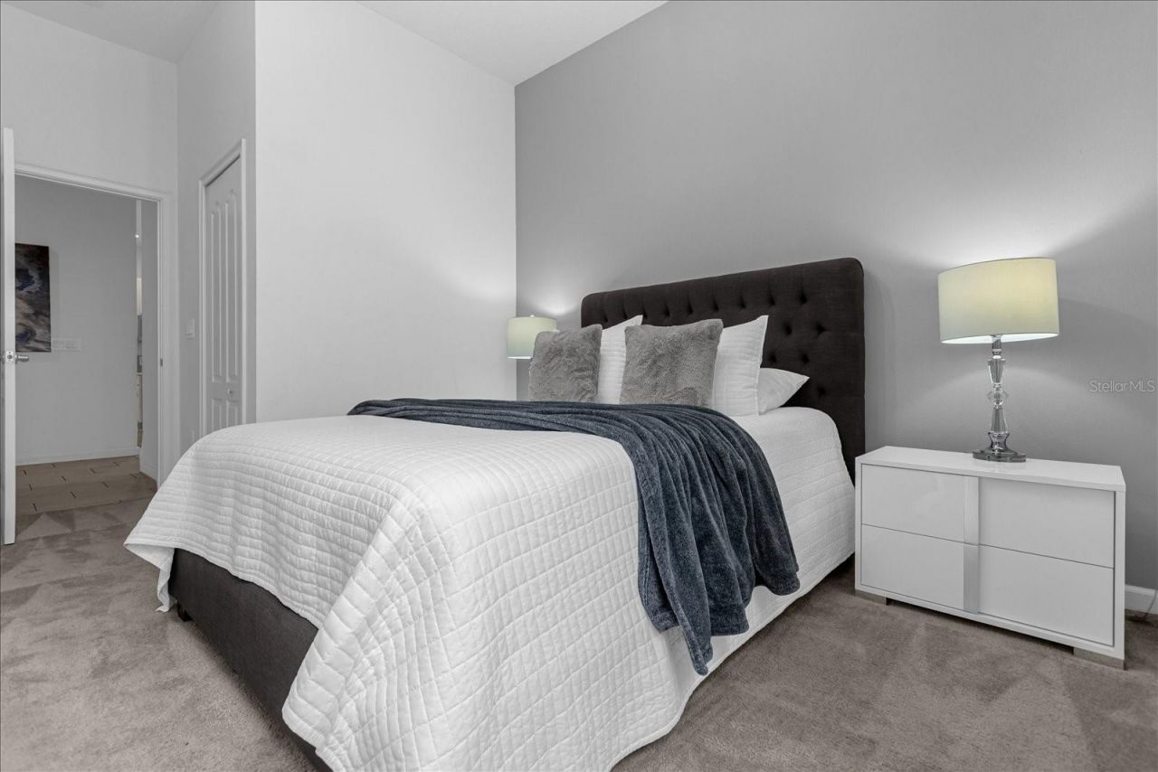 6056 Broad Oak Drive, Davenport, FL 33837 Photo