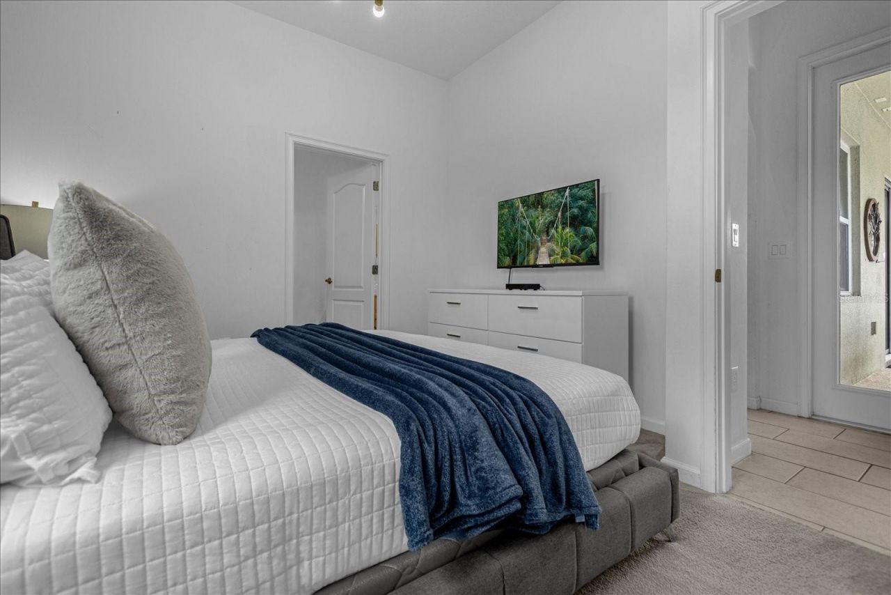 6056 Broad Oak Drive, Davenport, FL 33837 Photo