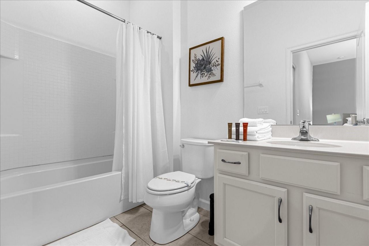 6056 Broad Oak Drive, Davenport, FL 33837 Photo