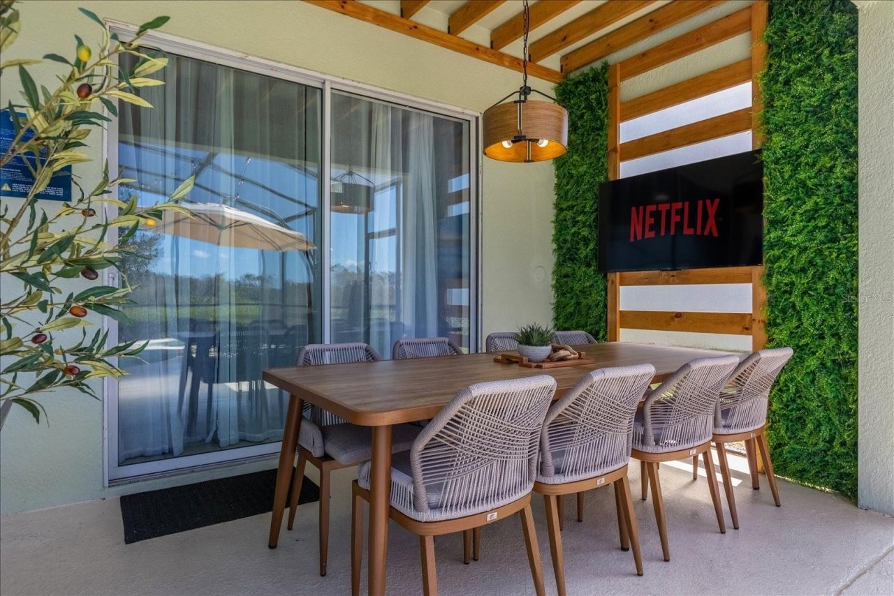 6056 Broad Oak Drive, Davenport, FL 33837 Photo