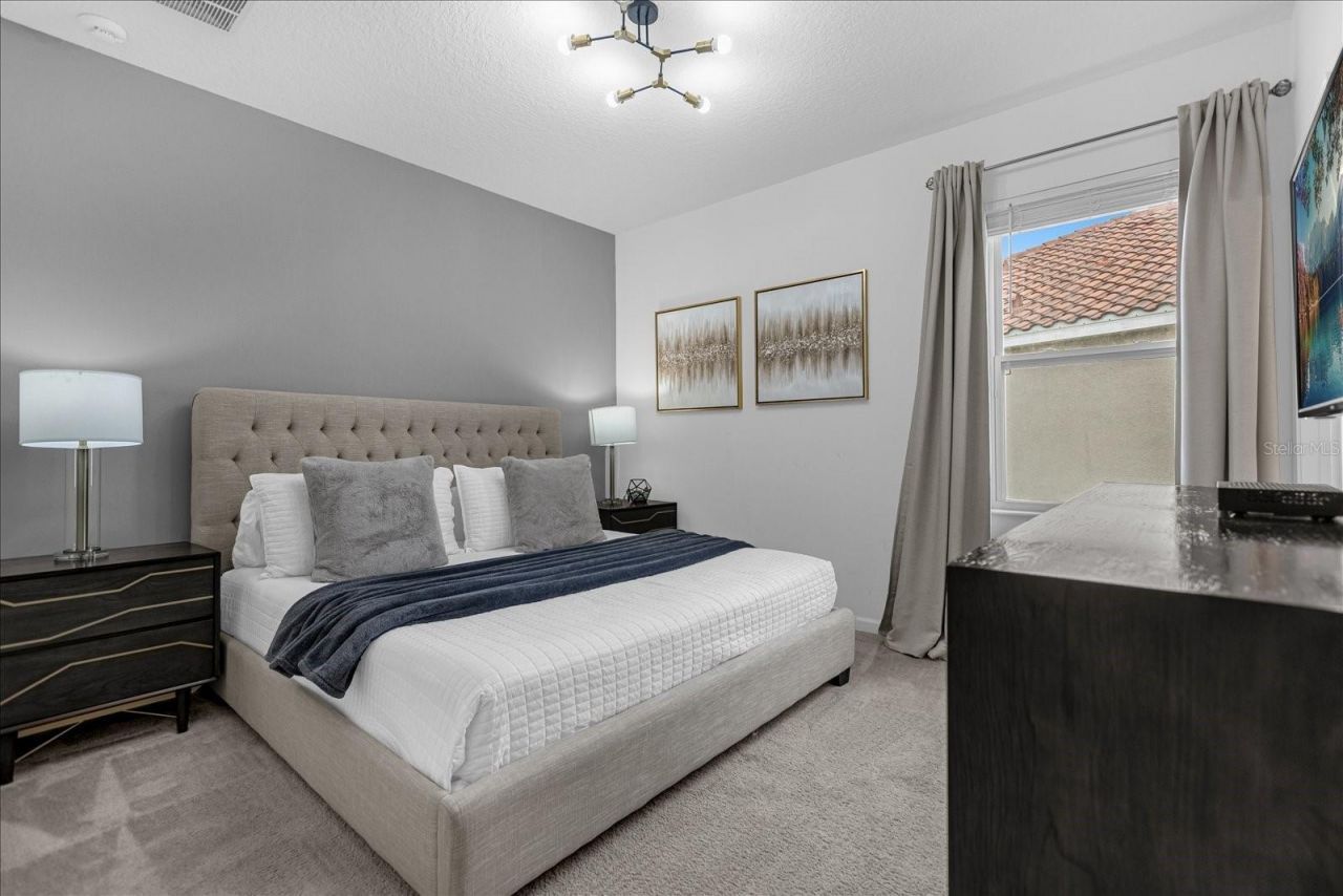 6056 Broad Oak Drive, Davenport, FL 33837 Photo