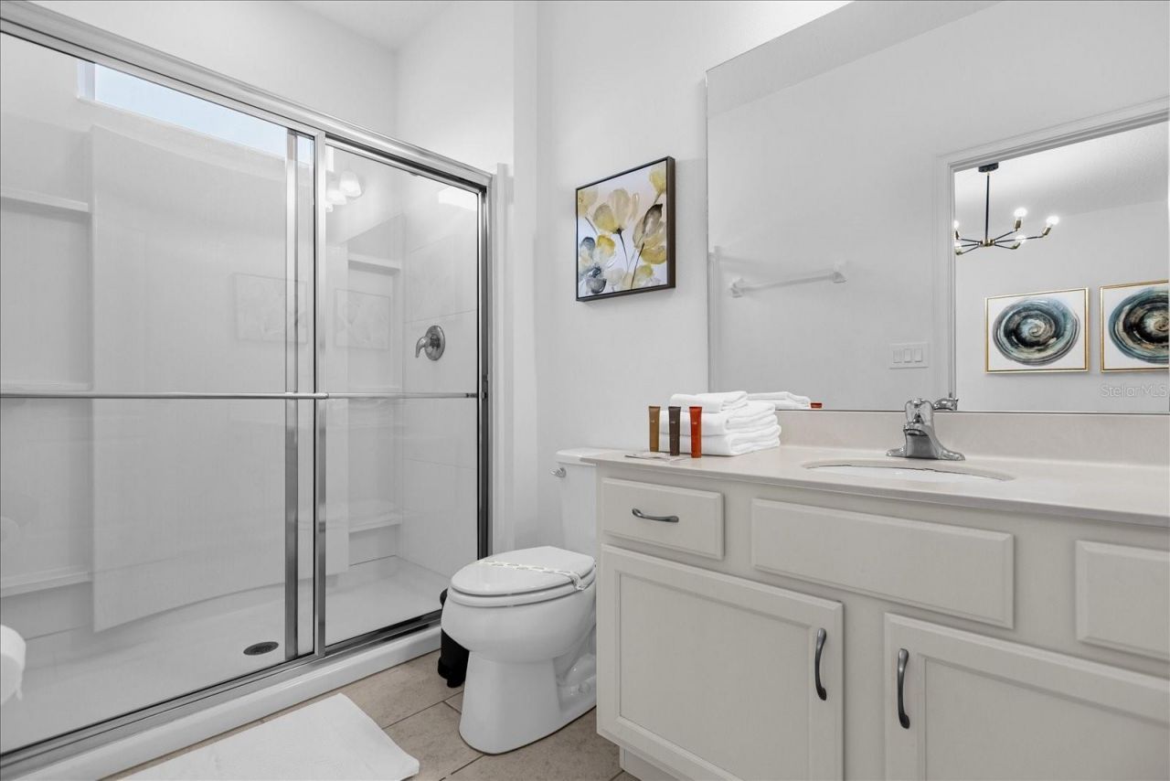 6056 Broad Oak Drive, Davenport, FL 33837 Photo