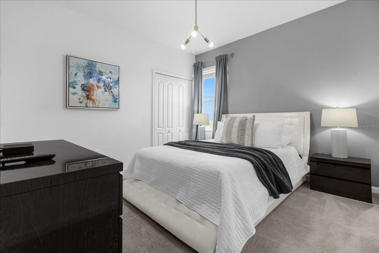 6056 Broad Oak Drive, Davenport, FL 33837 Photo