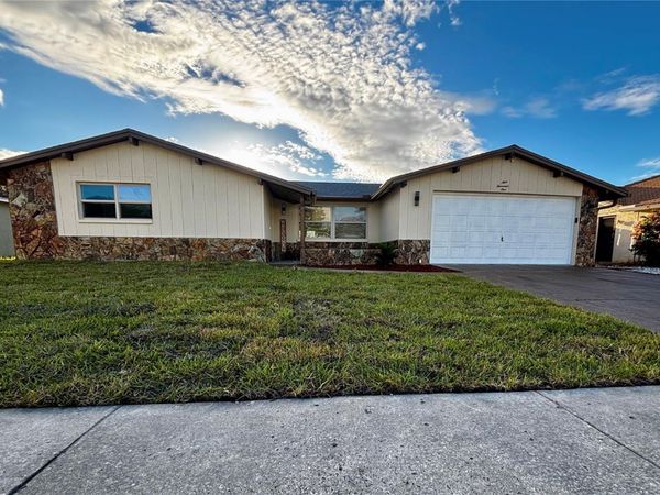 9001 LIDO LANE, PORT RICHEY, FL 34668