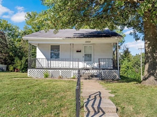 1900 Ewing Avenue, Kansas City, MO 64126