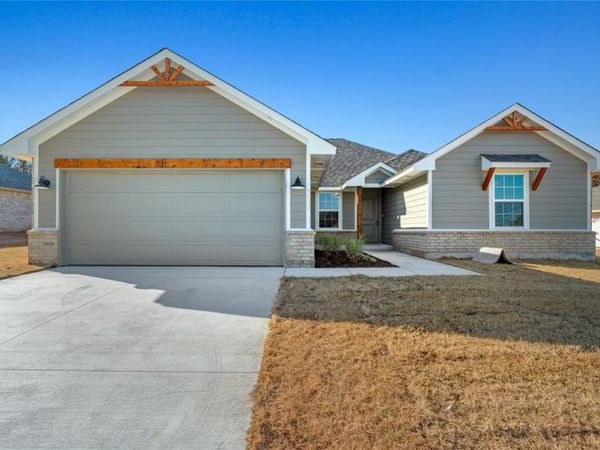4632 Lincoln Landing, Harrah, OK 73045