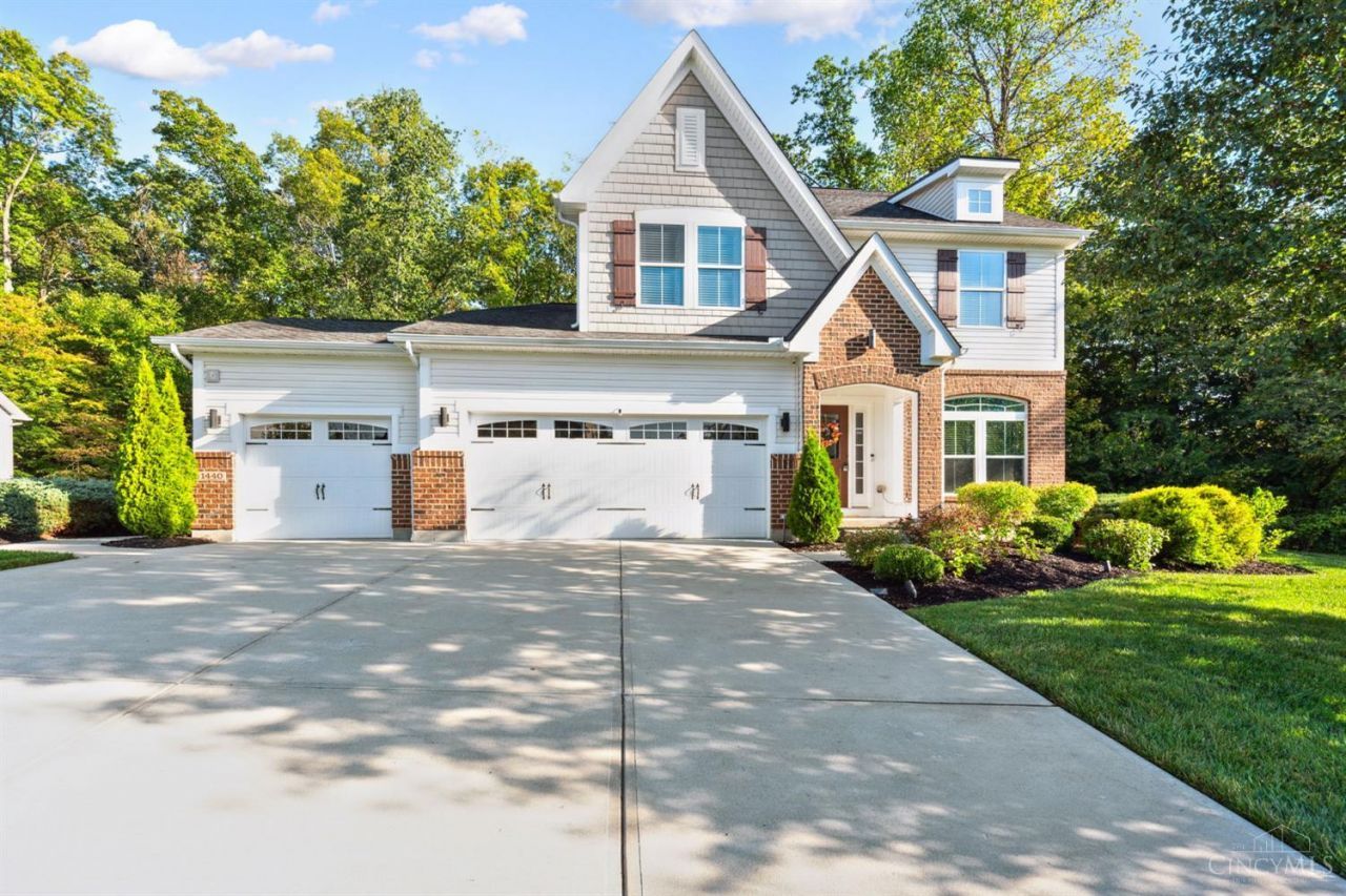1440 Woodbury Glen Drive, Batavia Twp, OH 45102 Main Photo