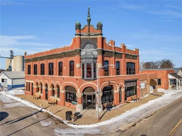 112 S Pine Street, Norborne, MO 64668