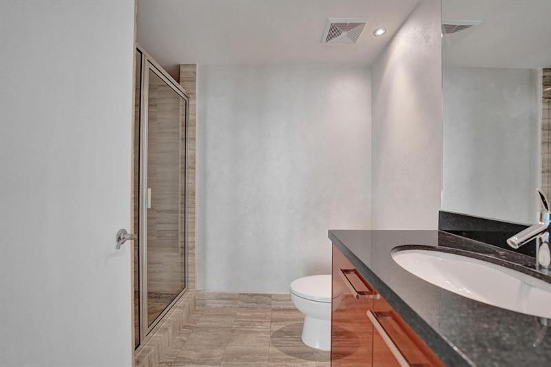 101 S Fort Lauderdale Beach Boulevard, Unit 806, Fort Lauderdale, FL 33316 Photo