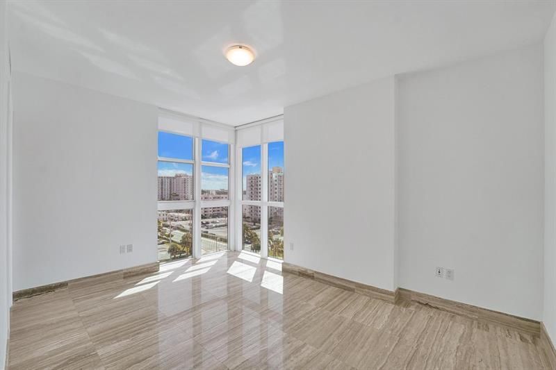 101 S Fort Lauderdale Beach Boulevard, Unit 806, Fort Lauderdale, FL 33316 Photo