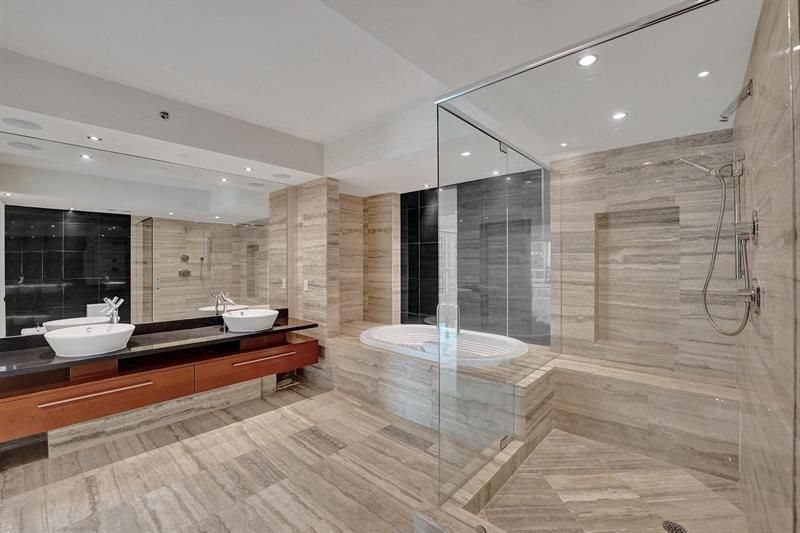 101 S Fort Lauderdale Beach Boulevard, Unit 806, Fort Lauderdale, FL 33316 Photo