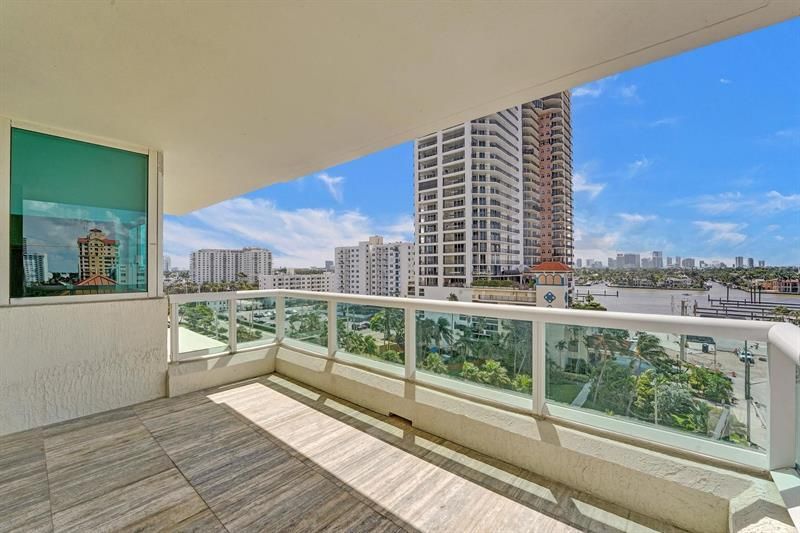 101 S Fort Lauderdale Beach Boulevard, Unit 806, Fort Lauderdale, FL 33316 Photo