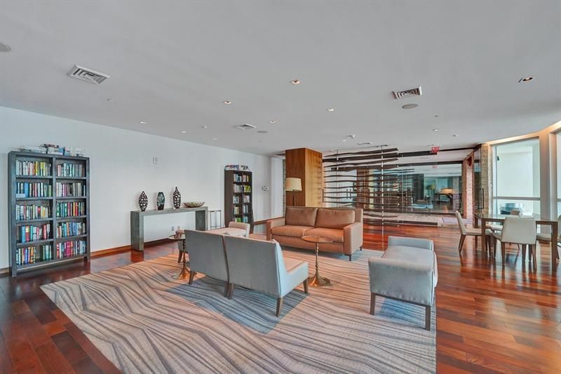 101 S Fort Lauderdale Beach Boulevard, Unit 806, Fort Lauderdale, FL 33316 Photo
