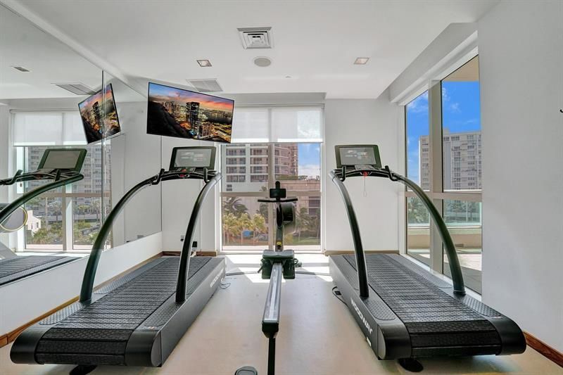 101 S Fort Lauderdale Beach Boulevard, Unit 806, Fort Lauderdale, FL 33316 Photo