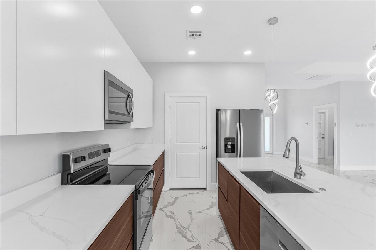 454 Mercedes Court, Lehigh Acres, FL 33972 Photo