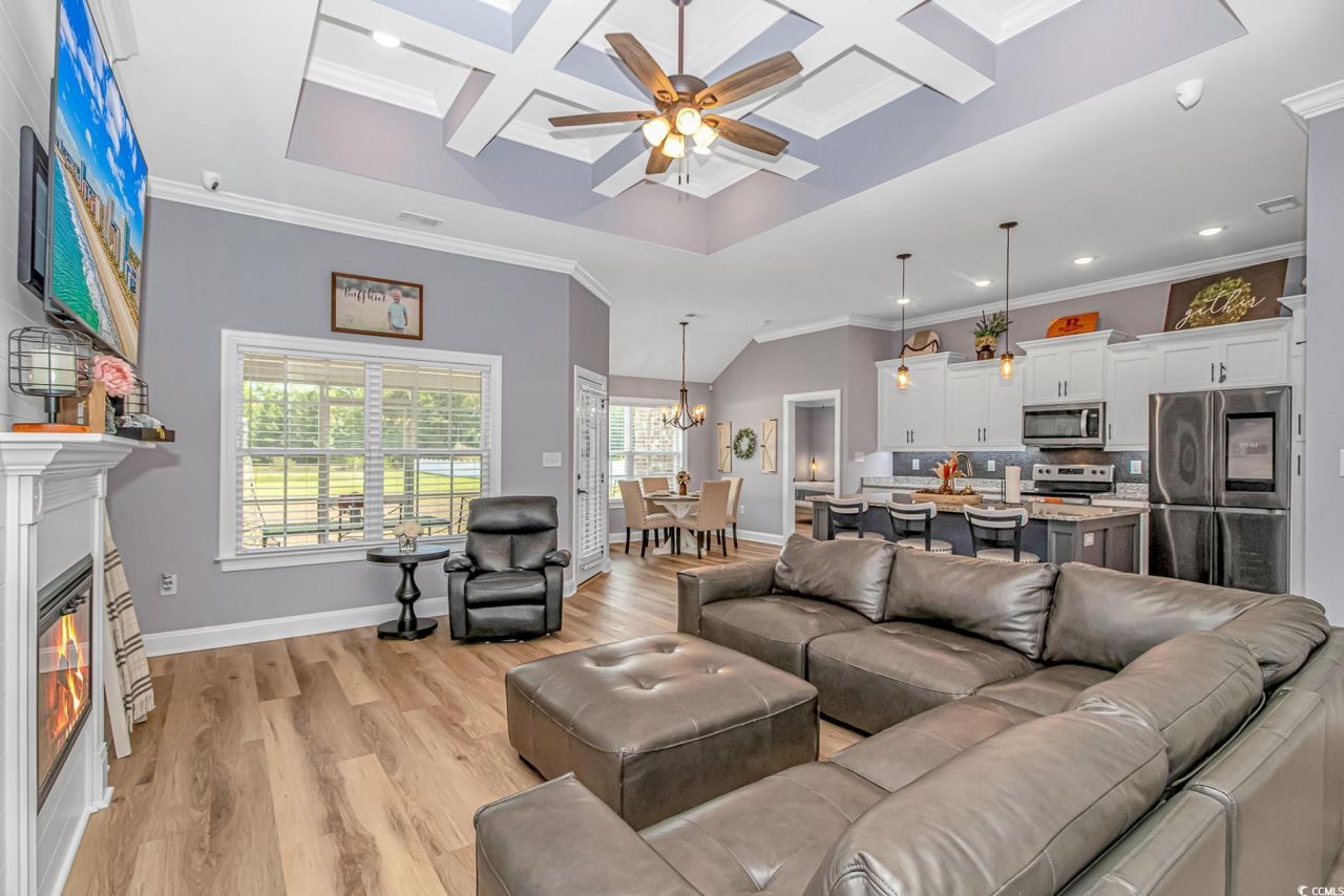 4082 Edwards Rd. Photo 6