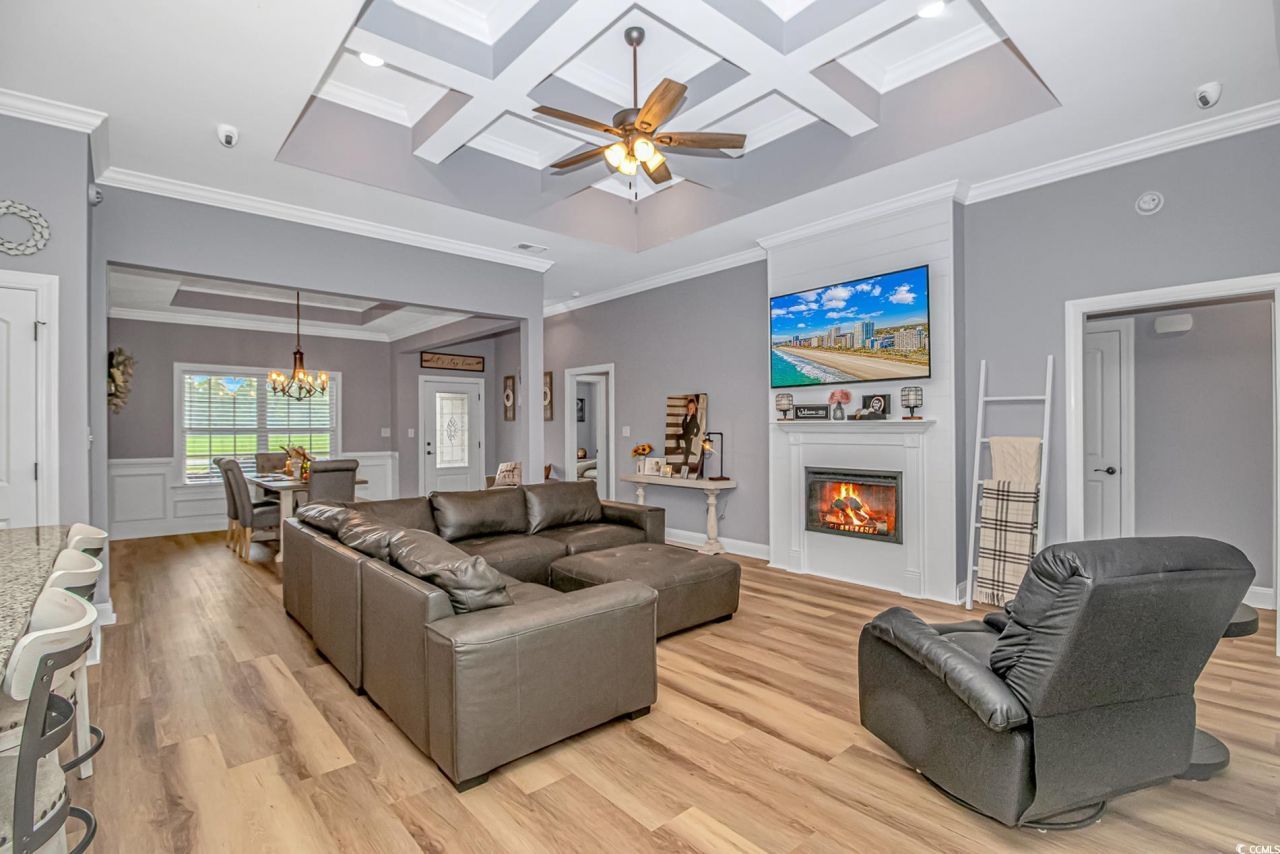 4082 Edwards Rd. Photo 7