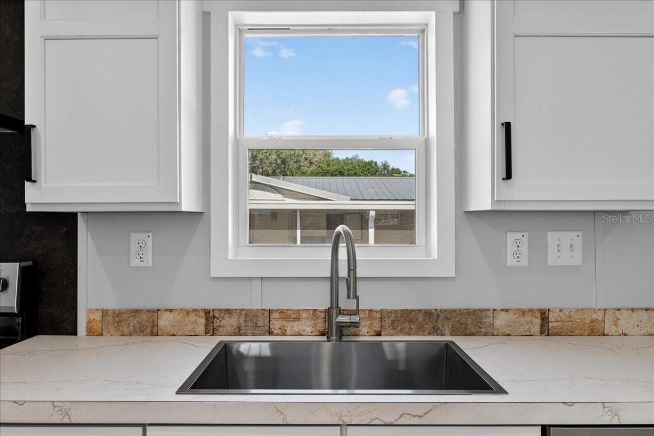24116 Armadillo Road, Astor, FL 32102 Photo