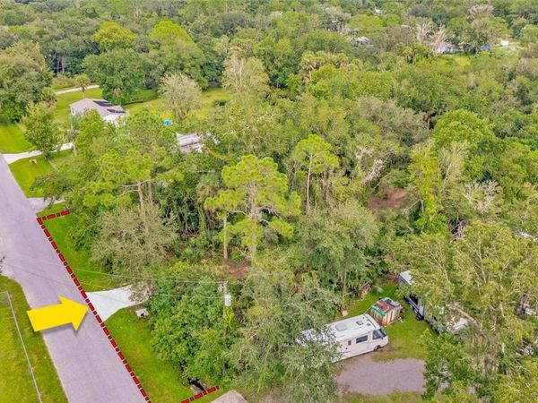 25212 LUKE STREET, CHRISTMAS, FL 32709