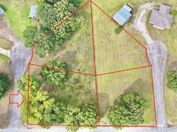 14 NW 3rd Circle , Stigler, OK 74462