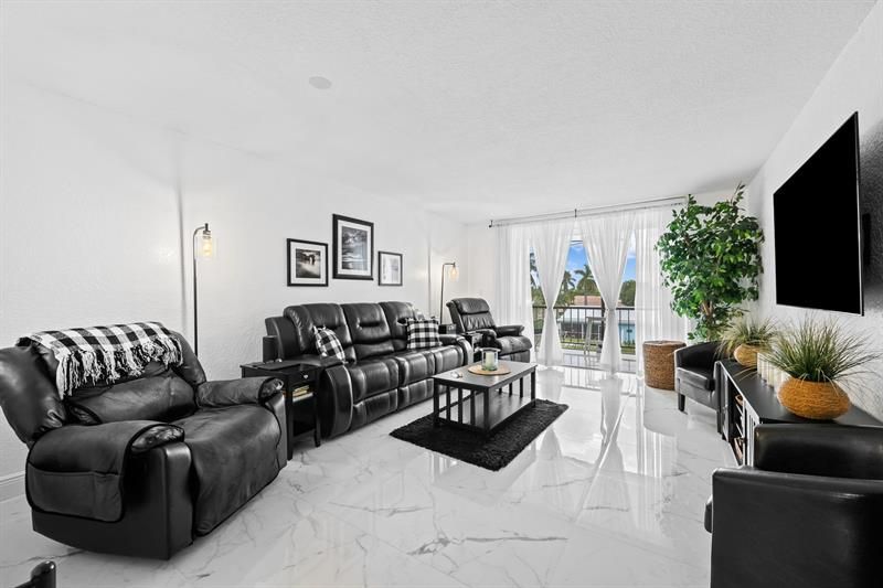 777 S Federal Highway, Unit 310-N, Pompano Beach, FL 33062 Photo