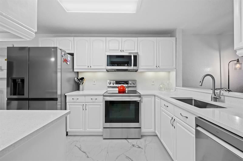 777 S Federal Highway, Unit 310-N, Pompano Beach, FL 33062 Photo