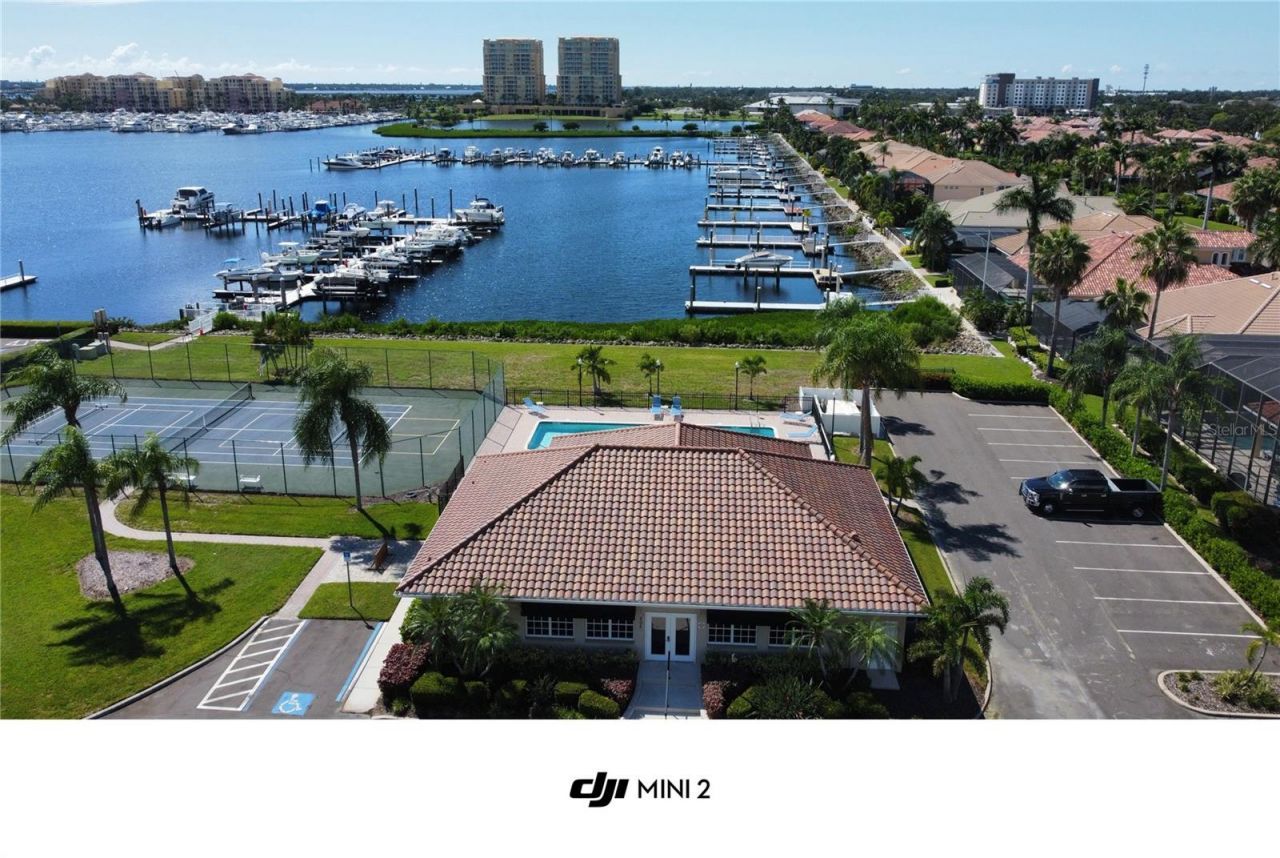 1226 3rd Street Circle E, Palmetto, FL 34221 Photo