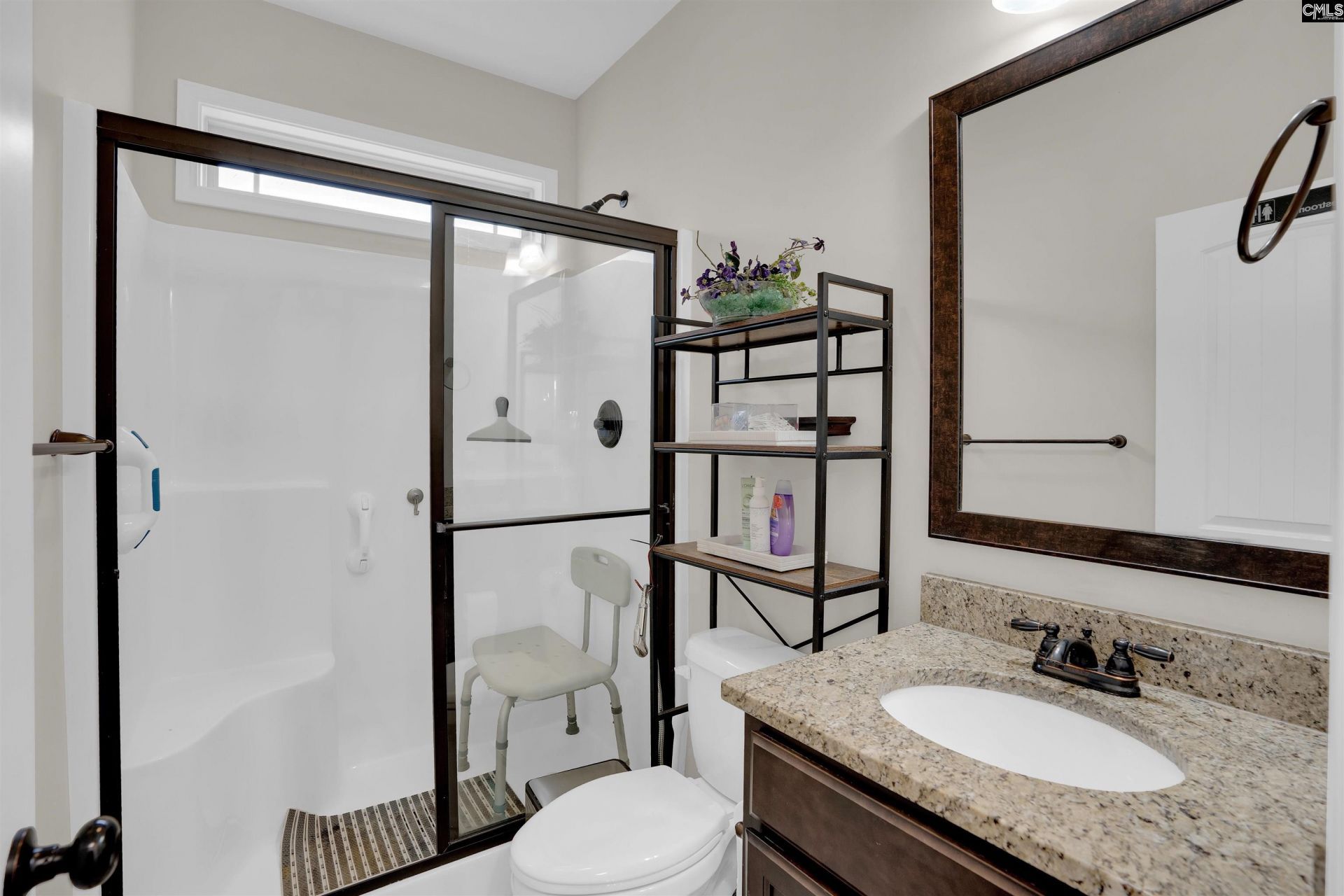 178 Greenbank Drive Photo 21