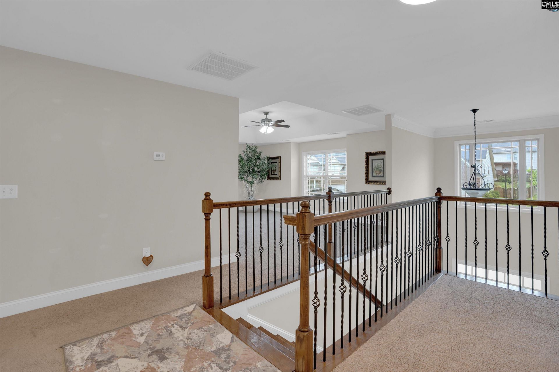 178 Greenbank Drive Photo 22