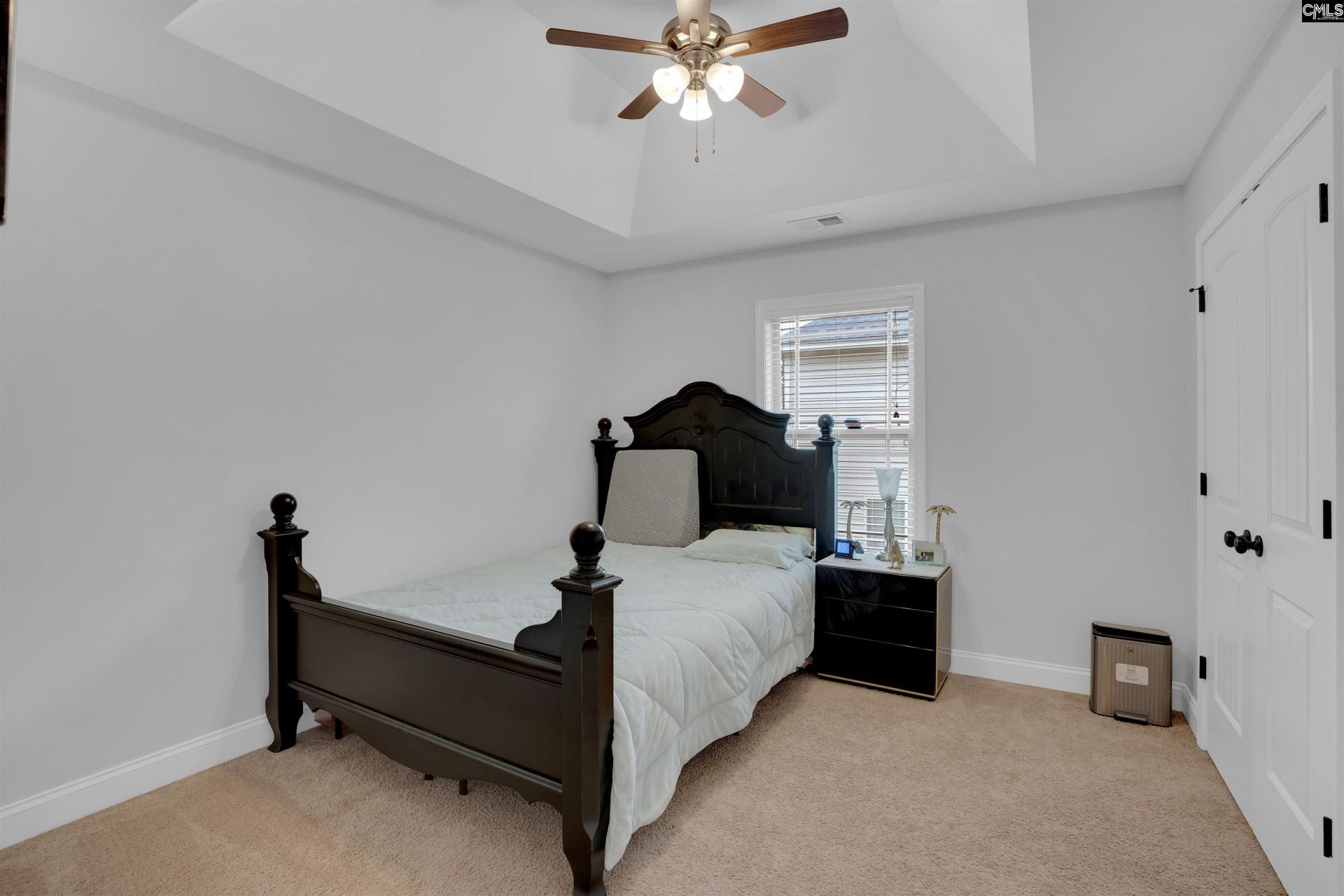 178 Greenbank Drive Photo 27