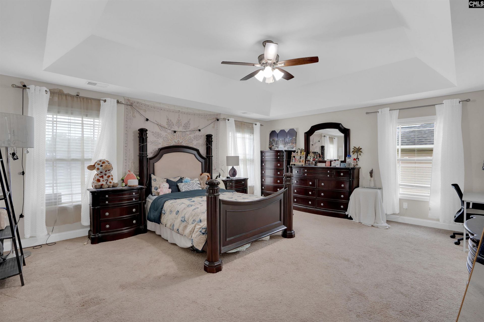 178 Greenbank Drive Photo 31