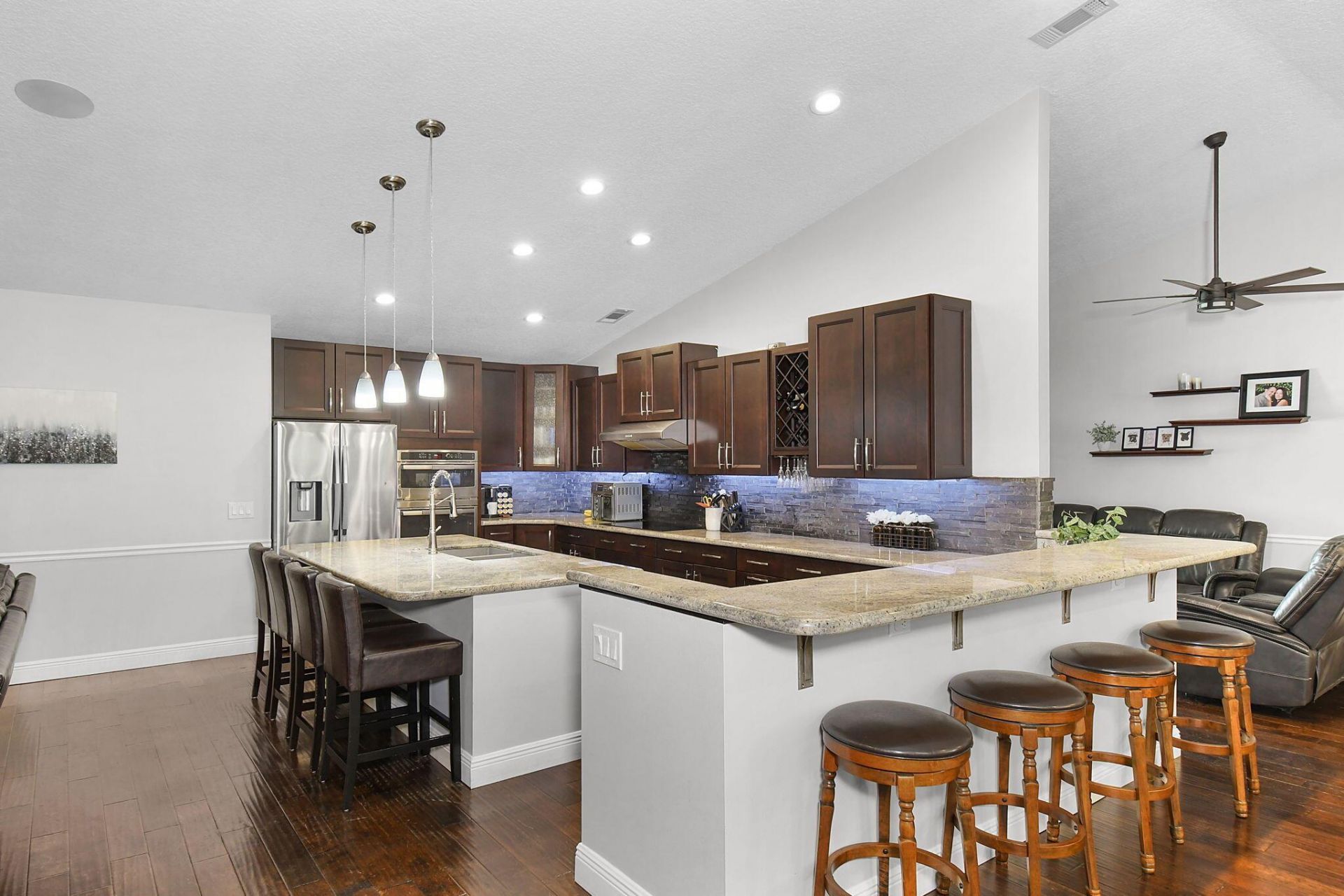 1225 SW Magnolia Bluff Drive, Palm City, FL 34990 Photo