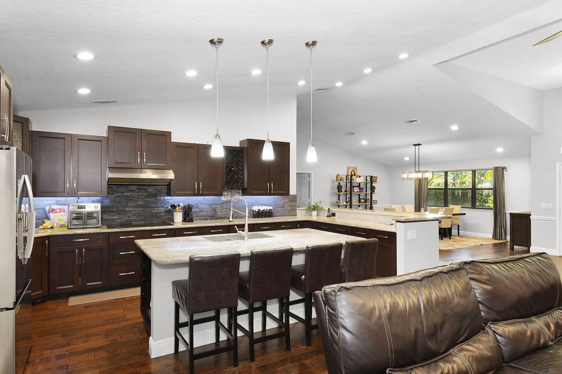 1225 SW Magnolia Bluff Drive, Palm City, FL 34990 Photo