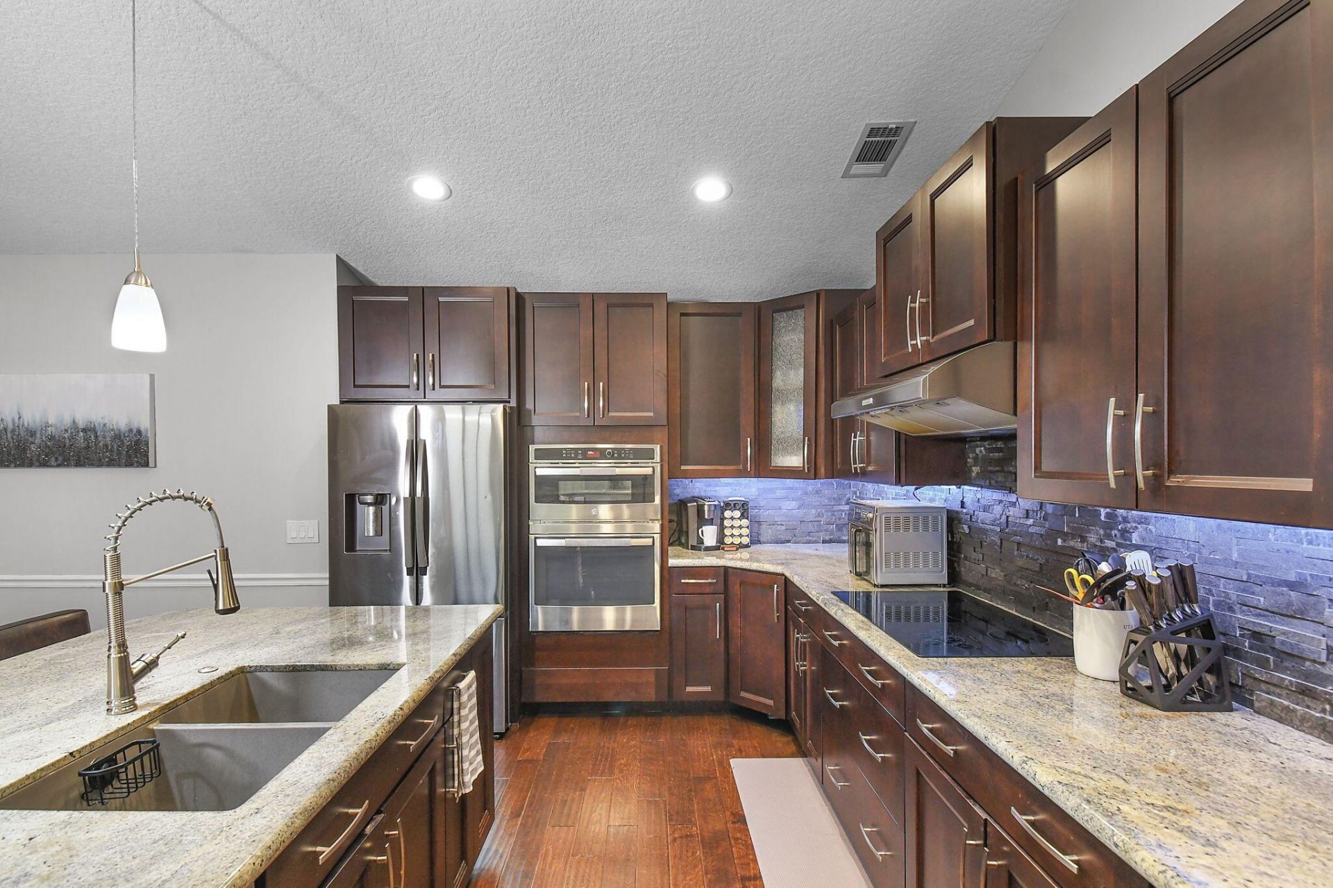 1225 SW Magnolia Bluff Drive, Palm City, FL 34990 Photo