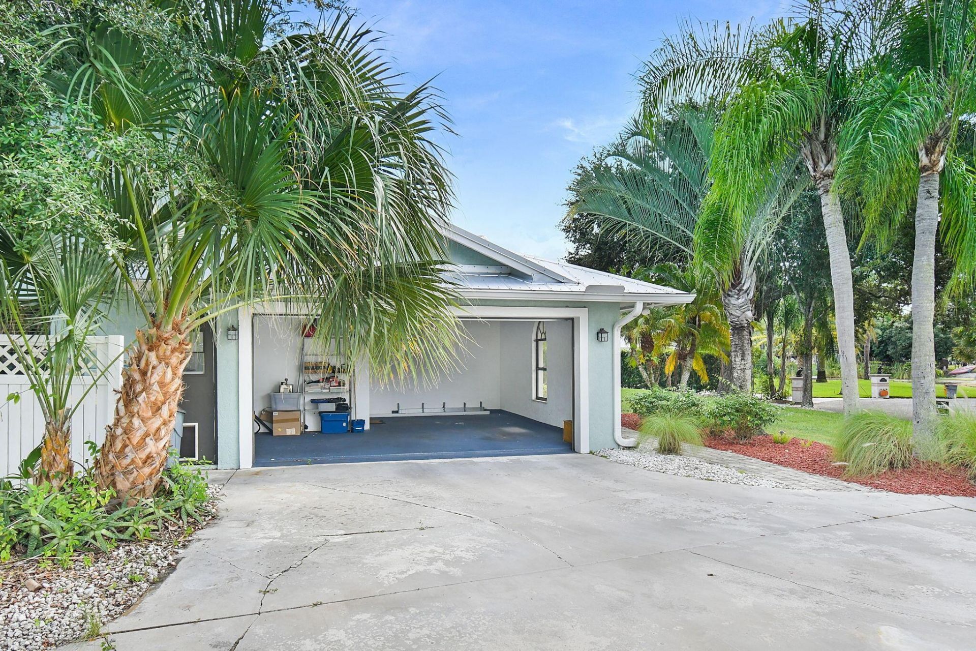 1225 SW Magnolia Bluff Drive, Palm City, FL 34990 Photo