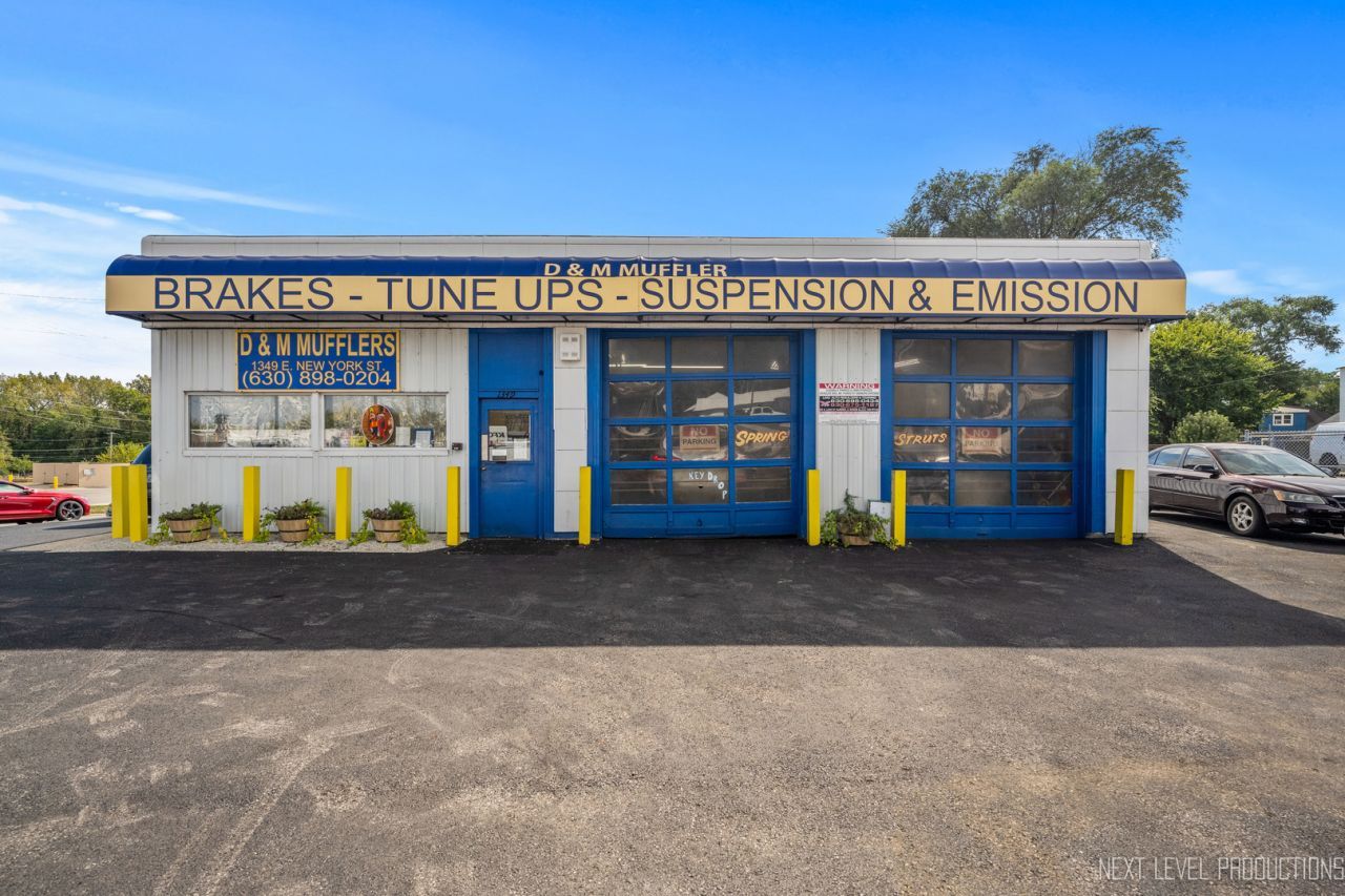 1349 E New York Street, Aurora, IL 60505