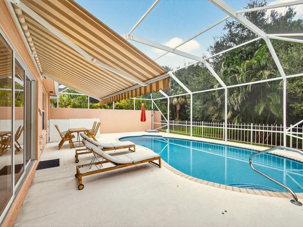 130 S Hampton Drive, Jupiter, FL 33458