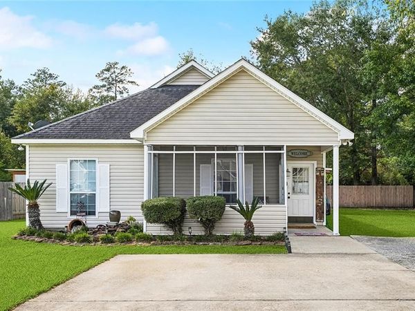 44035 SWEET WILLIAM Drive, Hammond, LA 70403