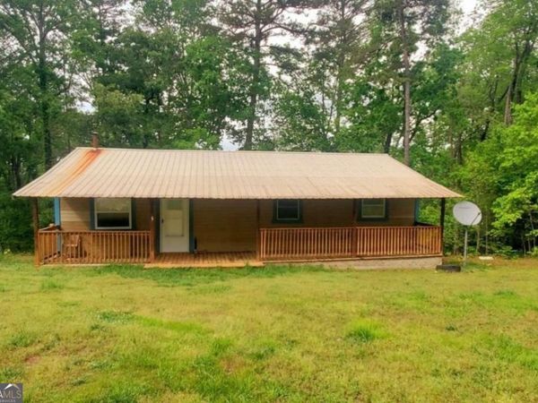 130 Shorewood Circle, Toccoa, GA 30577