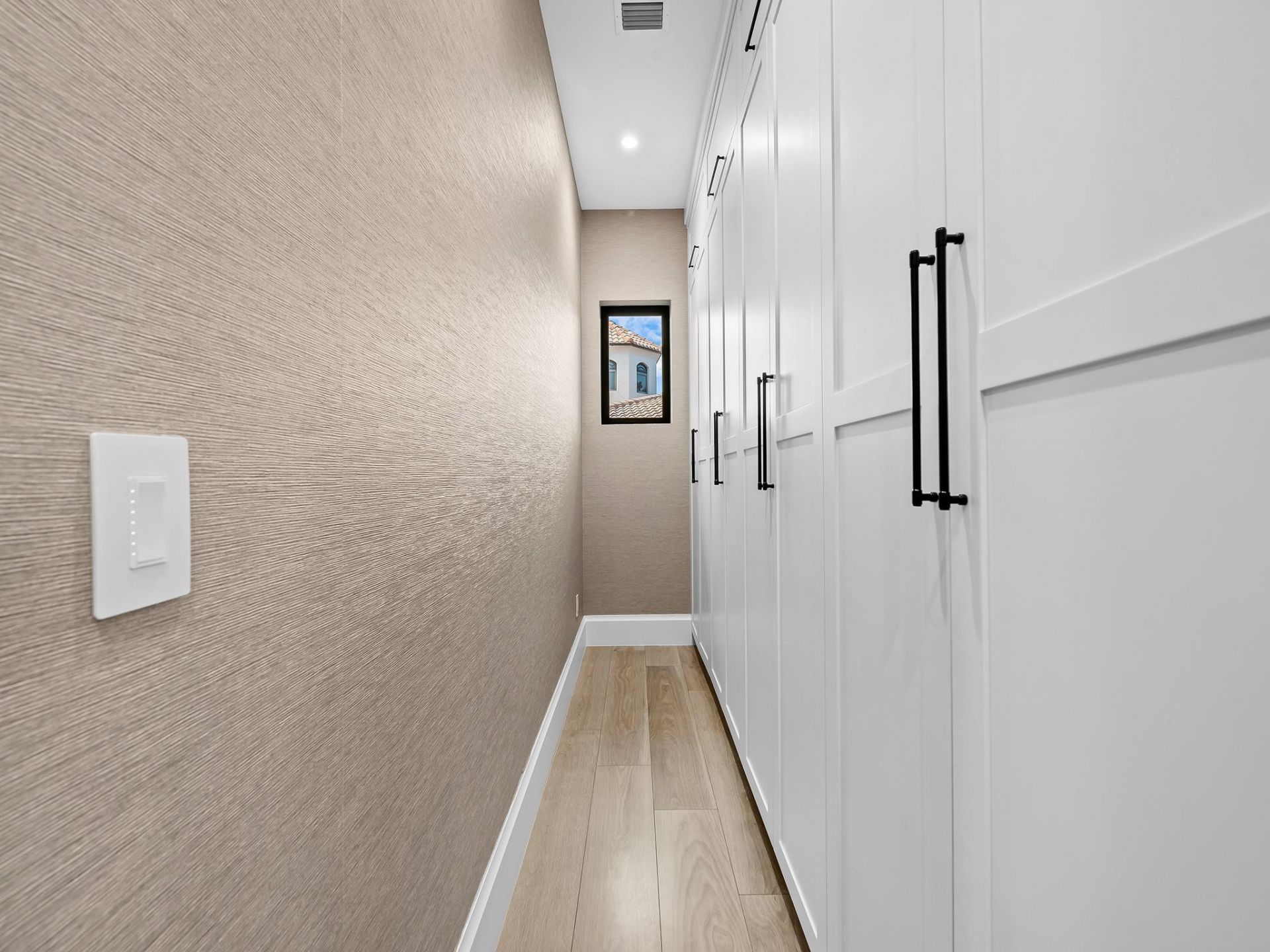 2408 NE 27th Avenue, Fort Lauderdale, FL 33305 Photo